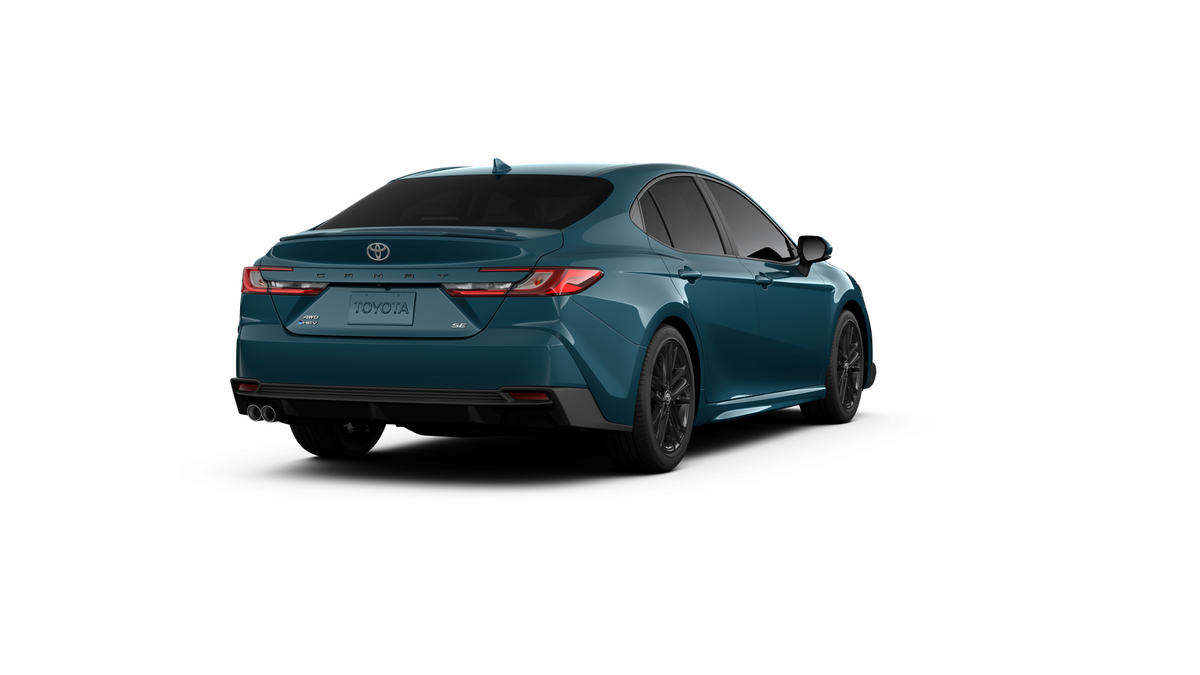 2025 Toyota Camry SE photo 5