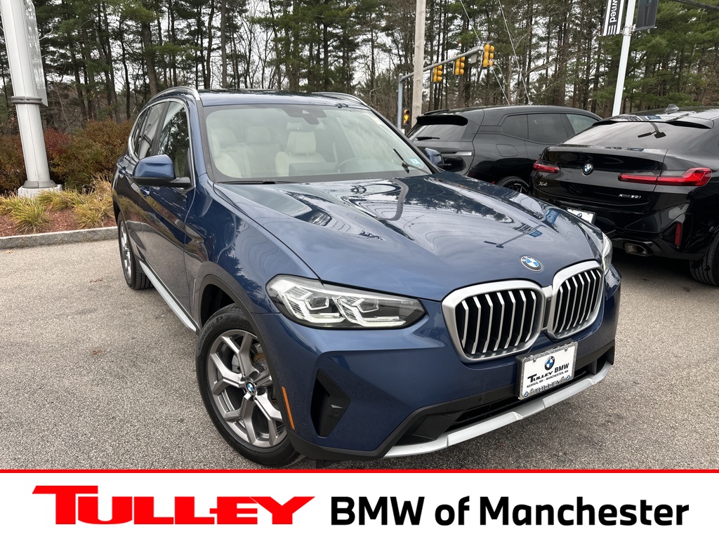 2022 BMW X3 30i's photo