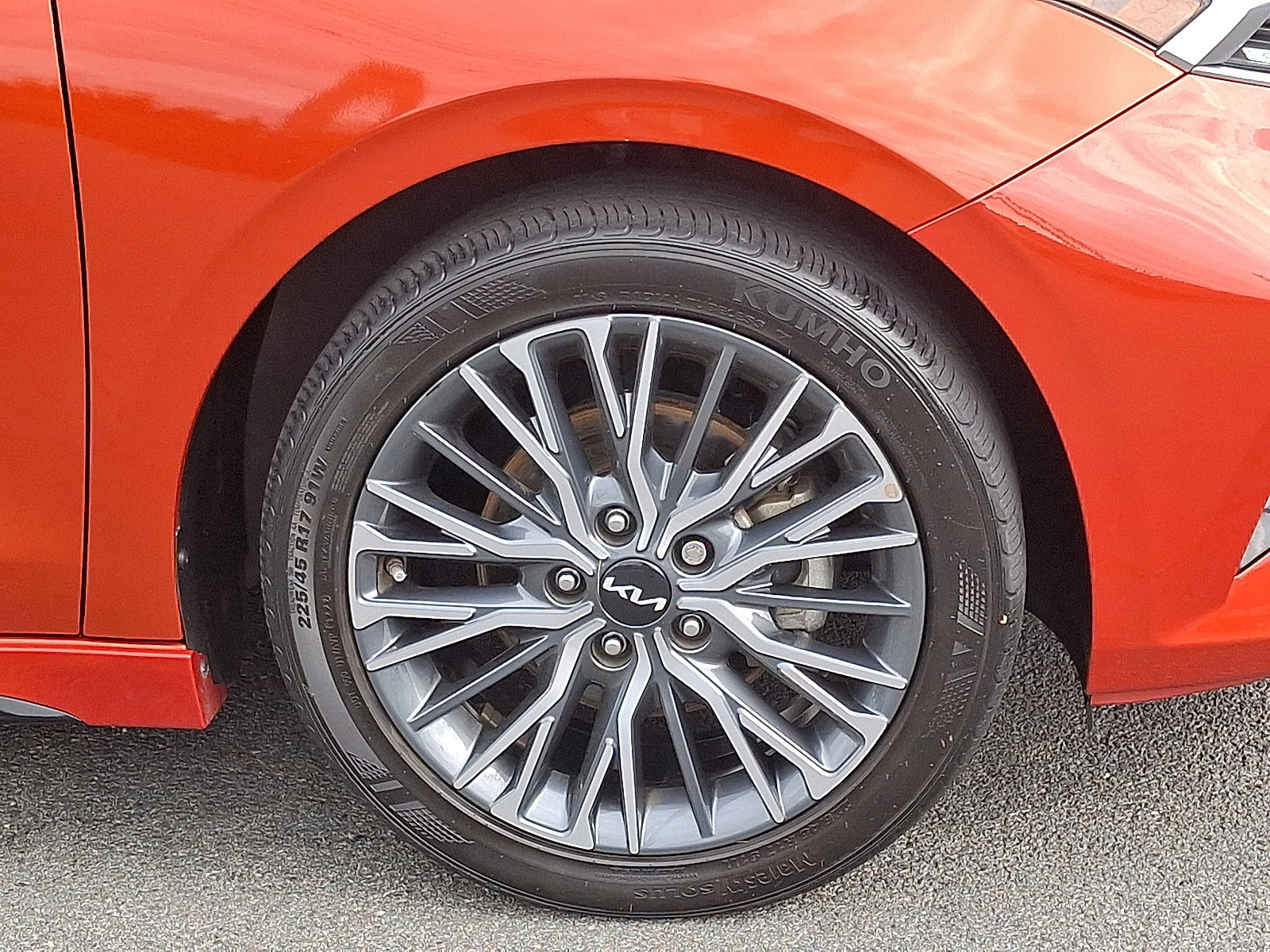 2023 Kia Forte GT-Line photo 7