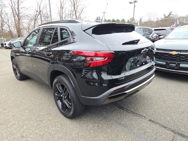 2026 Chevrolet Trax ACTIV photo 4