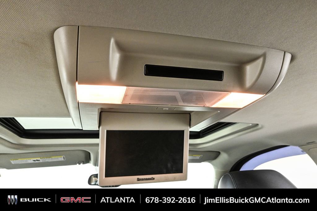 2013 Chevrolet Tahoe LTZ photo 17