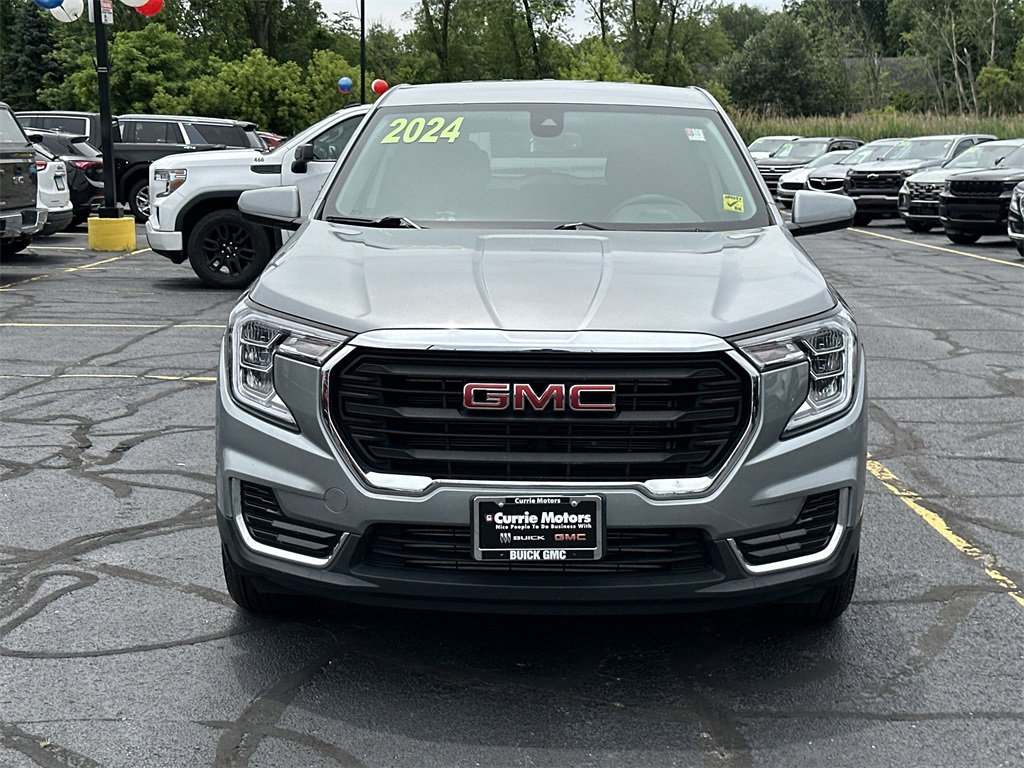 2024 Gmc Terrain SLE photo 3