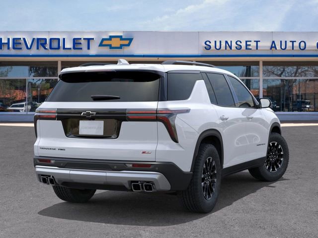 2026 Chevrolet Traverse Z71 photo 3