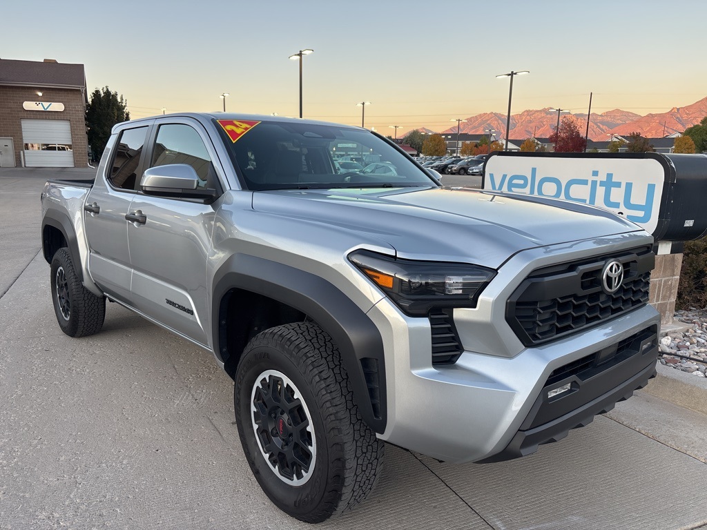 2024 Toyota Tacoma TRD Off Road's photo