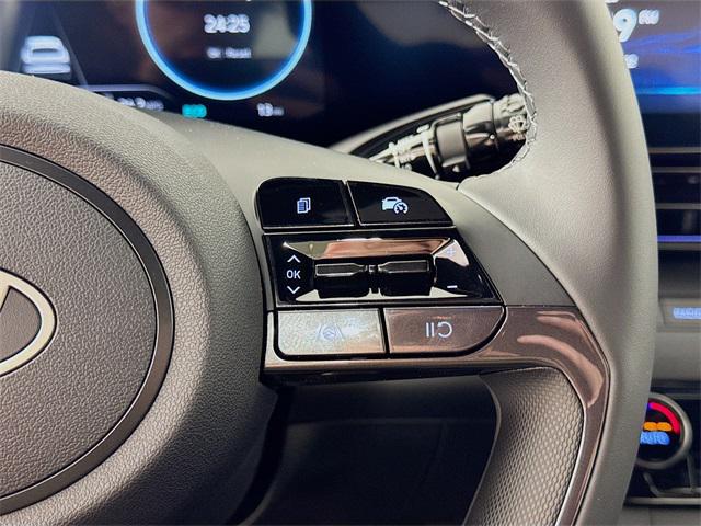 2025 Hyundai Elantra Hybrid SEL Sport photo 14