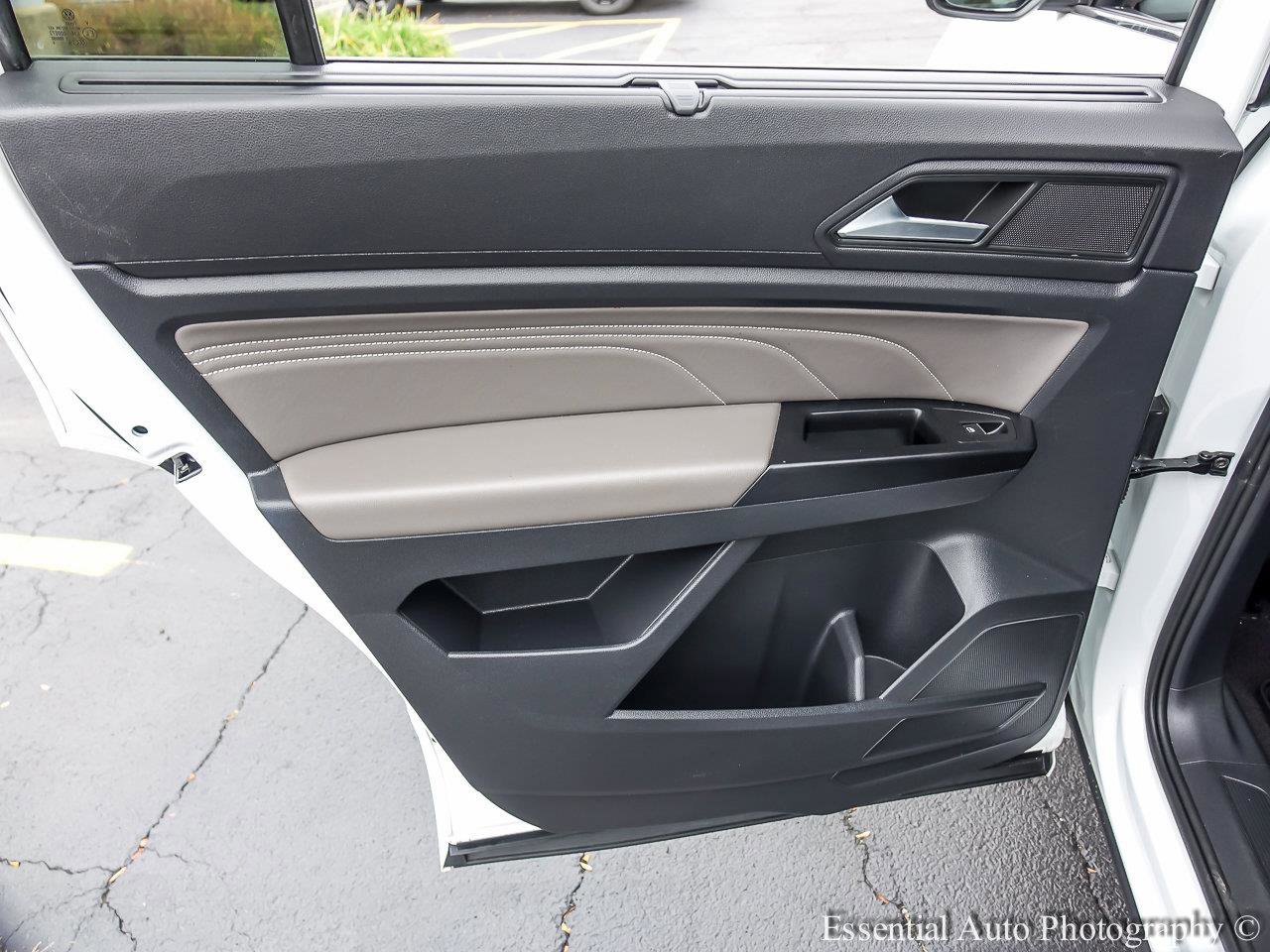 2021 VOLKSWAGEN ATLAS - Image 25