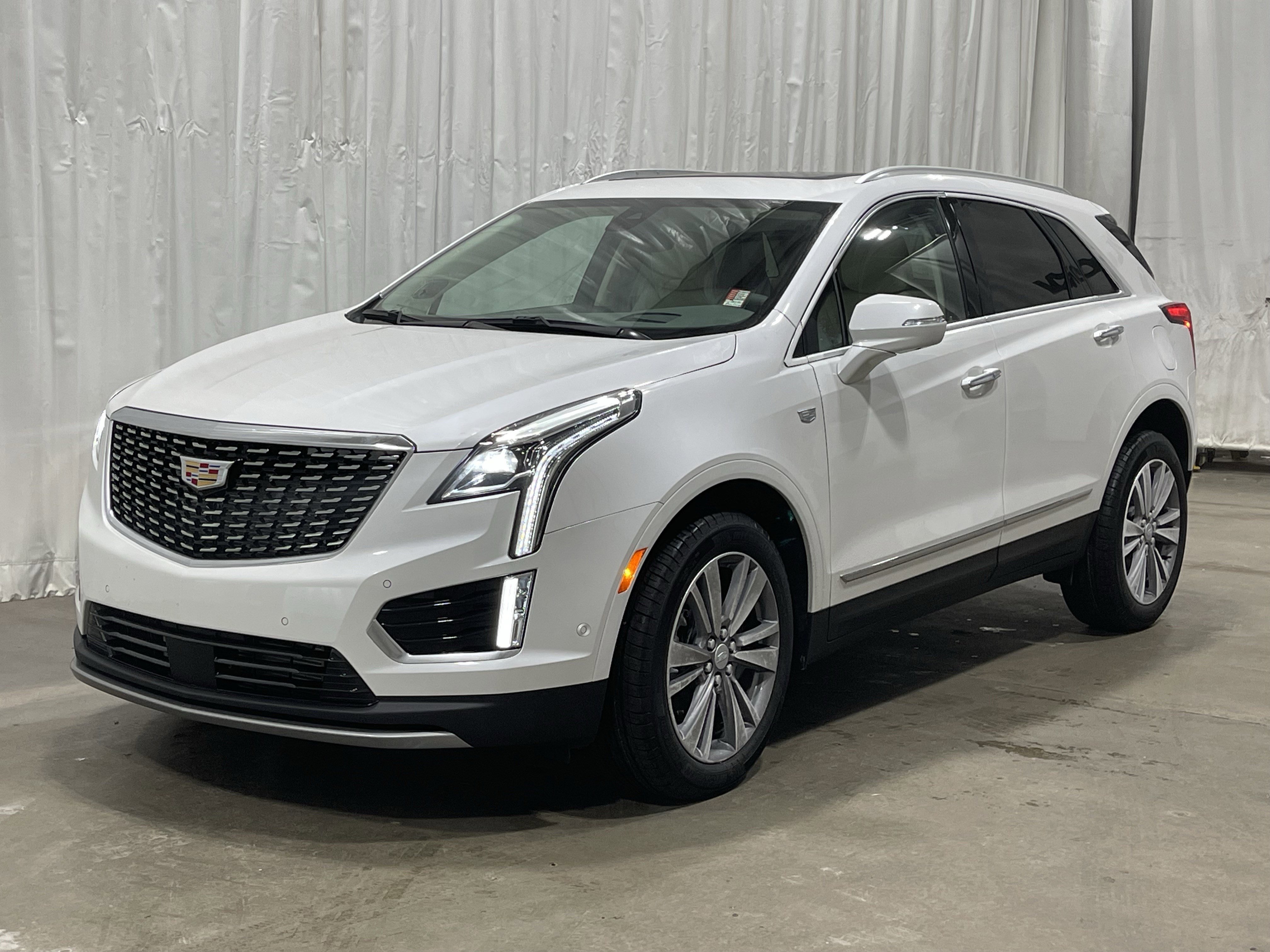 2026 Cadillac XT5 Premium Luxury's photo
