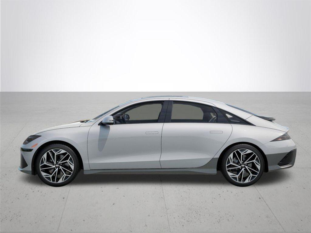 2025 Hyundai Ioniq 6 Limited photo 3