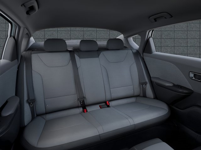 2025 Kia K4 LXS photo 16