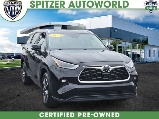 2023 Toyota Highlander XLE's photo