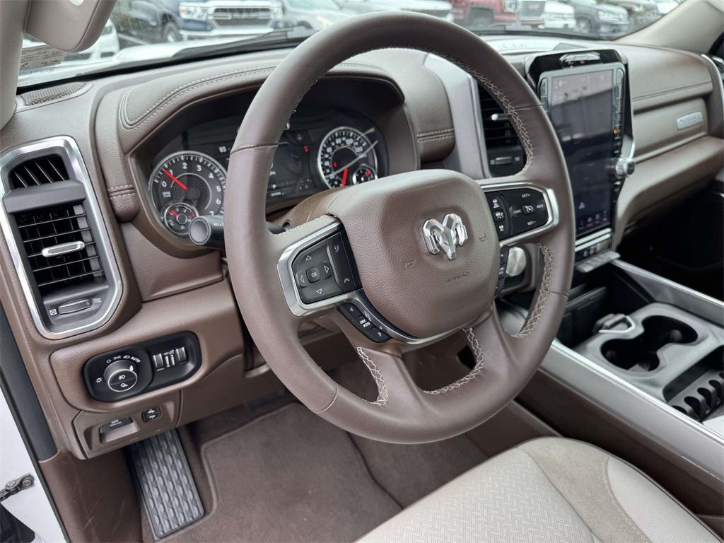 2025 Ram 1500 Laramie photo 2