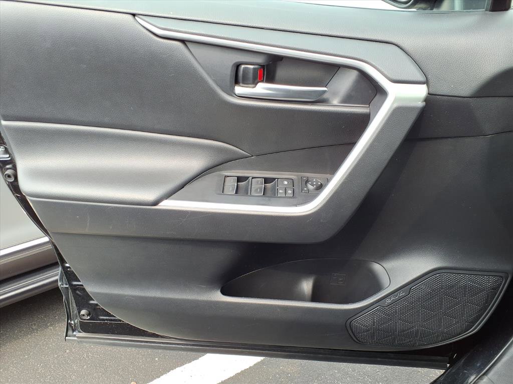 2024 Toyota RAV4 XLE photo 15
