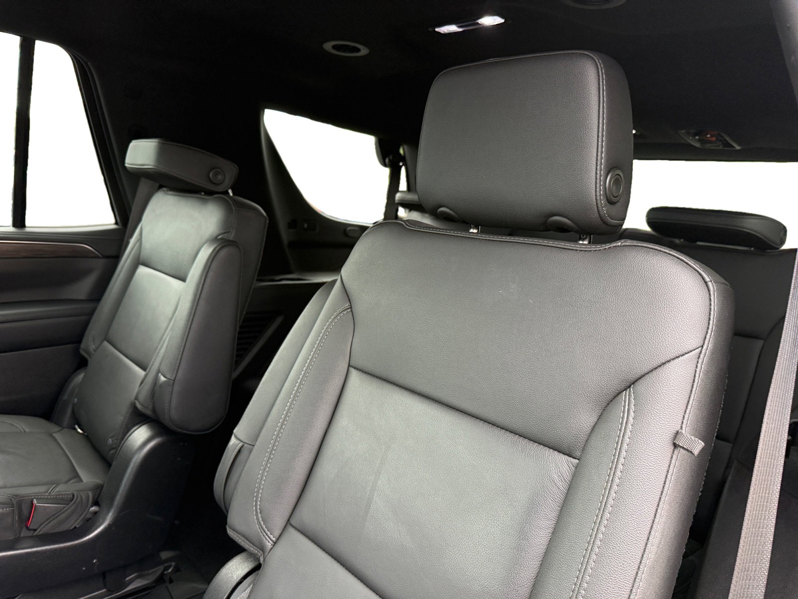 2021 Chevrolet Tahoe Z71 photo 16