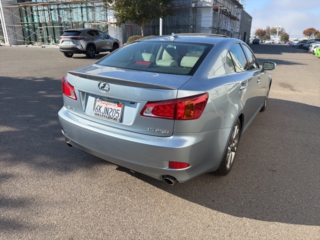 2009 Lexus IS 250 photo 3