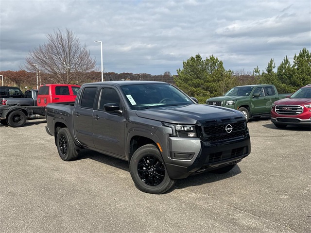 2026 Nissan Frontier Crew Cab SV photo 2