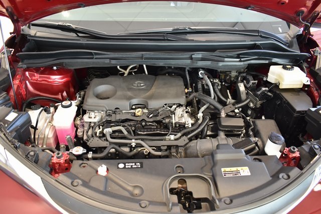 2021 Toyota Sienna XLE photo 25