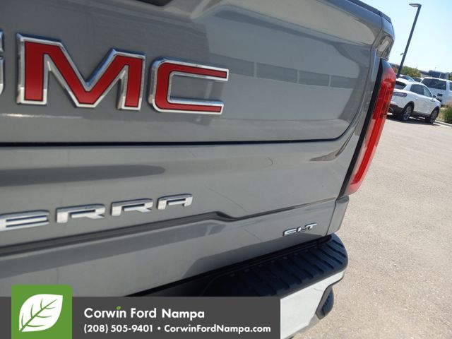 Used 2020 Gray GMC SLT image 31