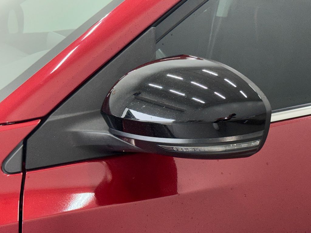 2021 Nissan Sentra SR photo 31