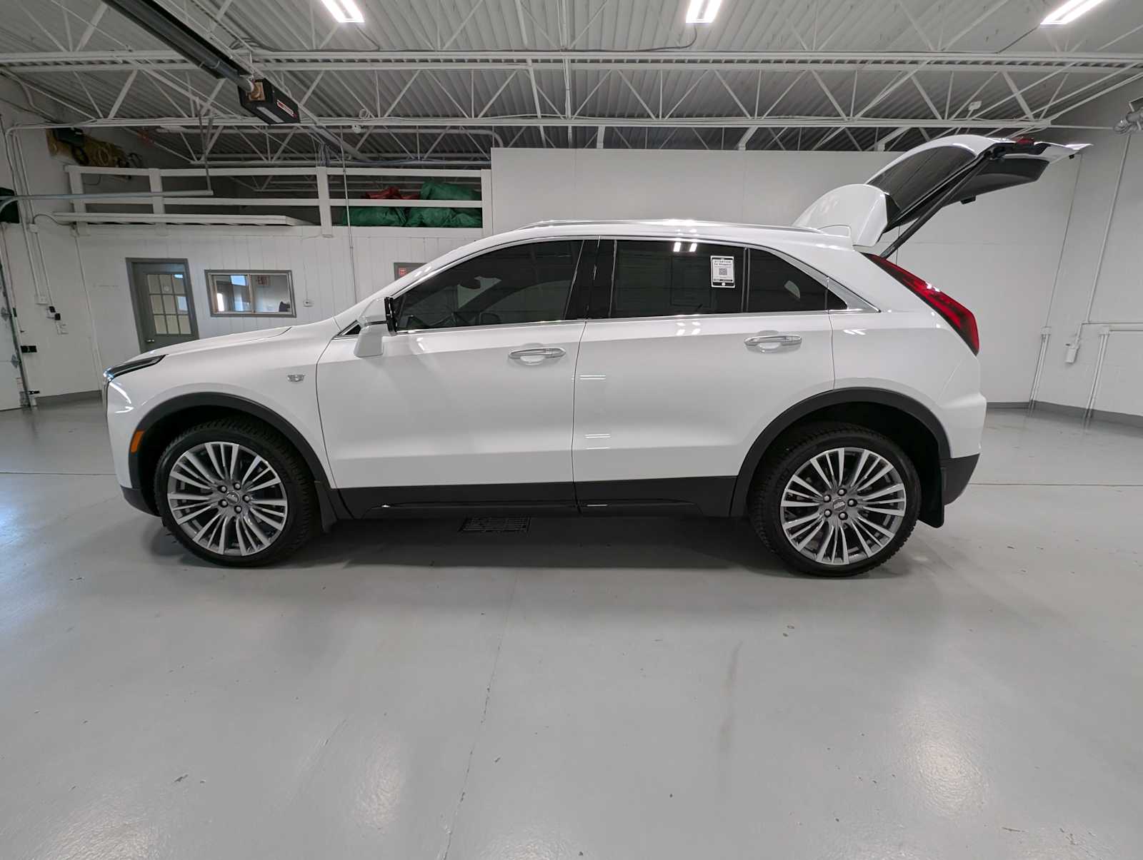 2024 Cadillac XT4 Premium Luxury photo 12