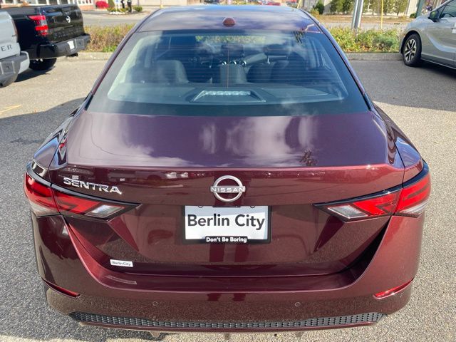 2025 Nissan Sentra SV photo 4