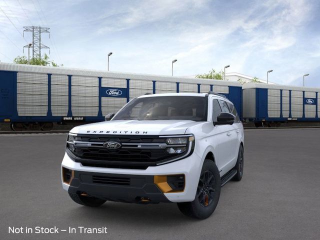 2025 Ford Expedition photo 2