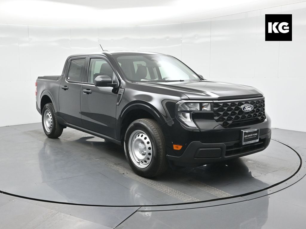 2025 Ford Maverick XL's photo