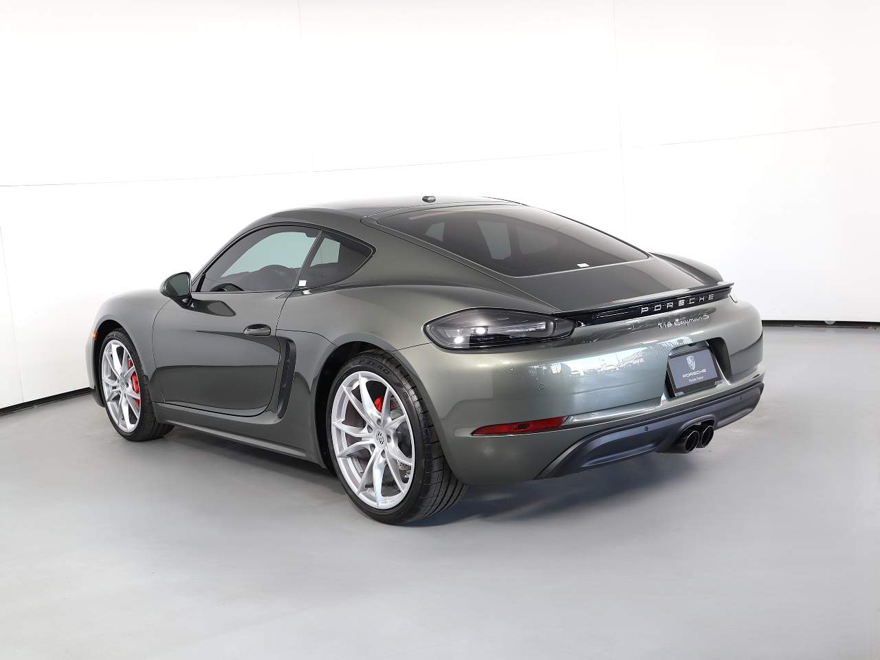 2025 Porsche Cayman S photo 3