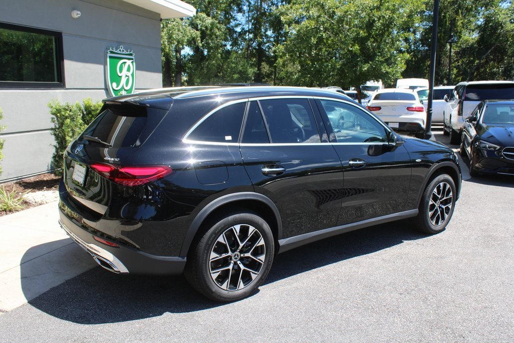 2025 Mercedes Benz GLC 350e 4MATIC photo 3