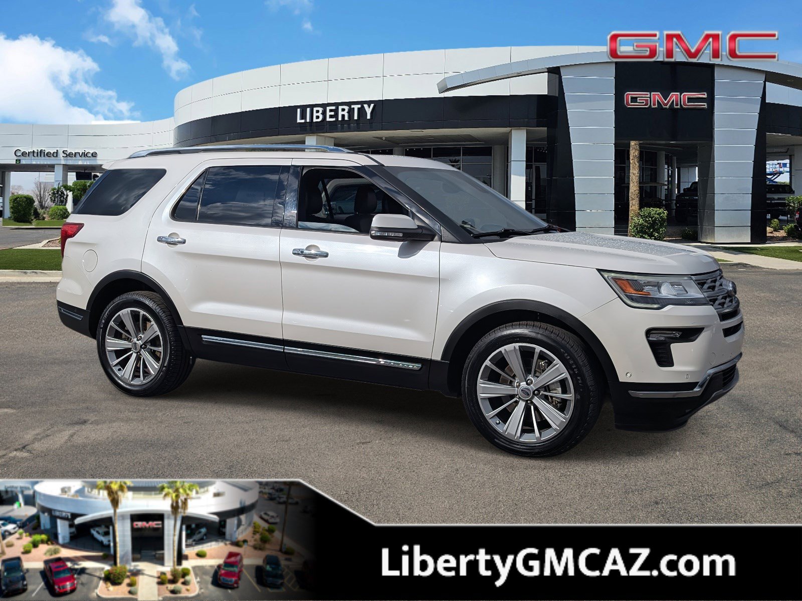 2018 Ford Explorer Limited's photo