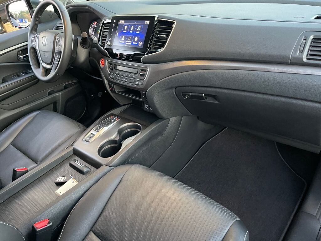 2022 Honda Ridgeline RTL photo 21