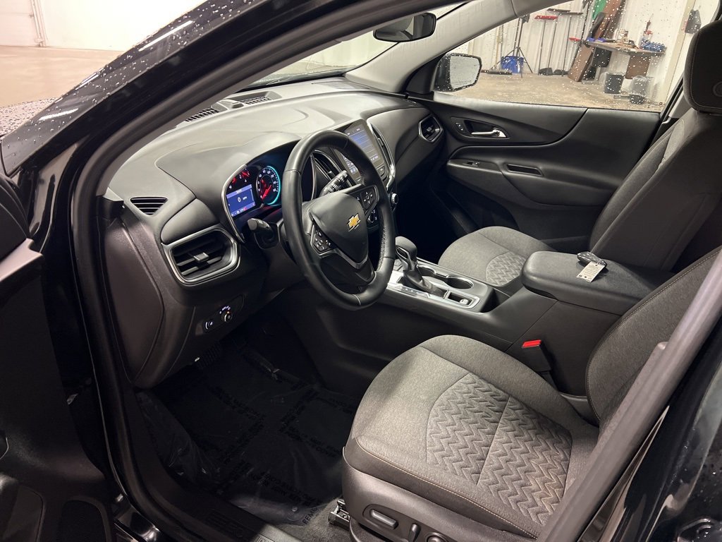 2024 Chevrolet Equinox LT photo 7
