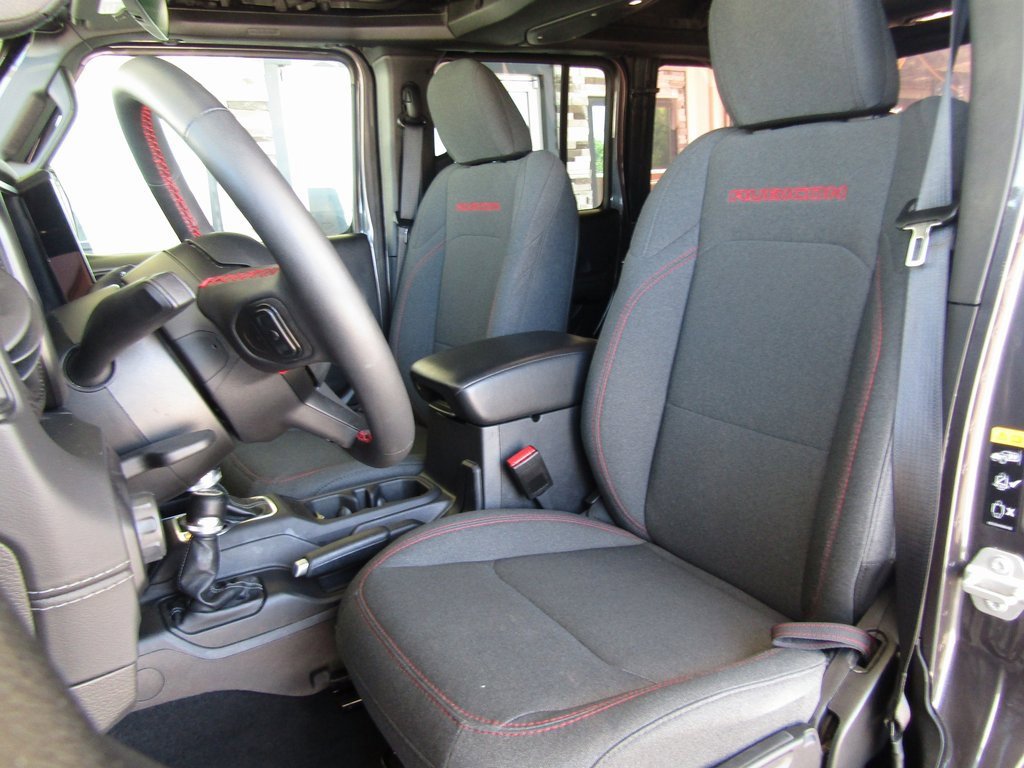 2024 Jeep Wrangler Rubicon photo 22