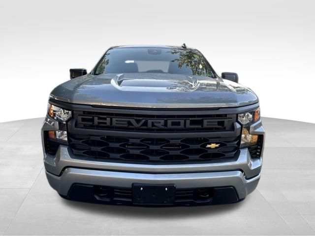 2024 Chevrolet Silverado 1500 Custom photo 13