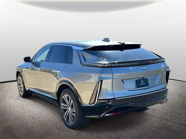 2025 Cadillac Lyriq Luxury photo 4