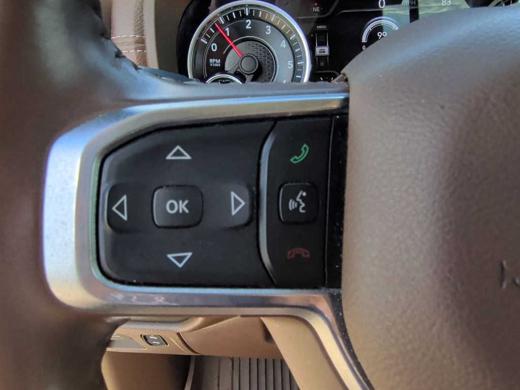 2021 Ram 1500 Laramie photo 17
