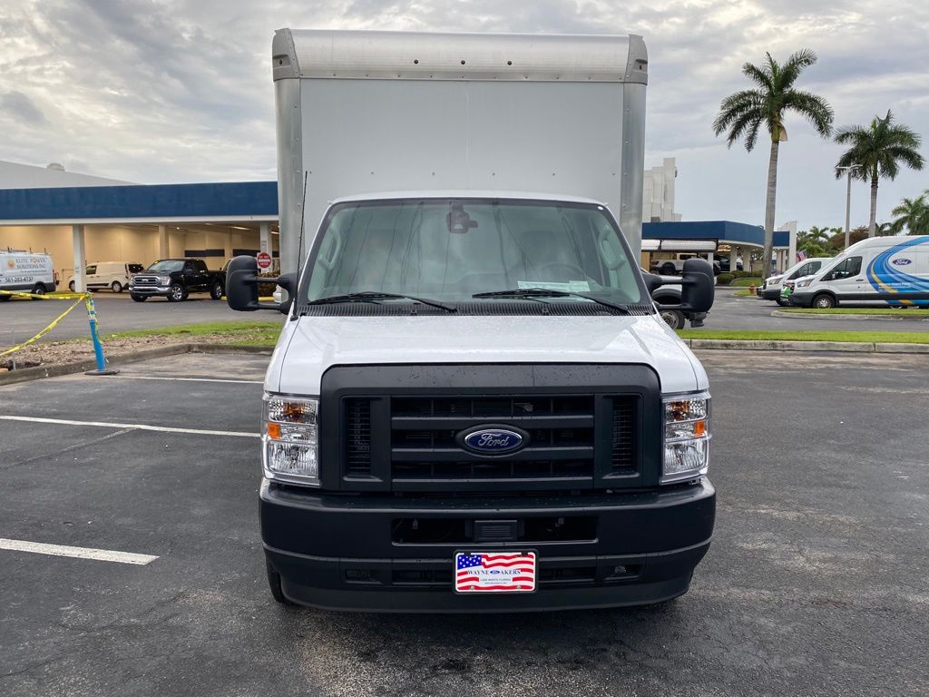 2024 Ford E-350 Base photo 9