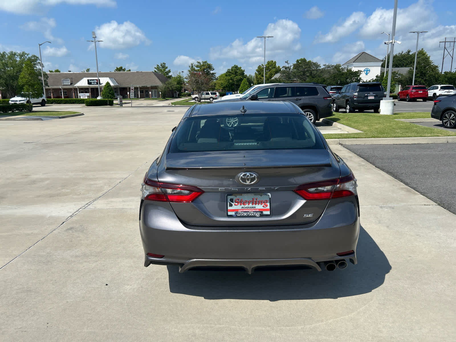 2023 Toyota Camry SE photo 4