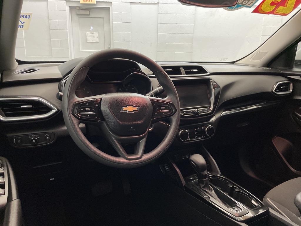 2023 Chevrolet Trailblazer LT photo 9
