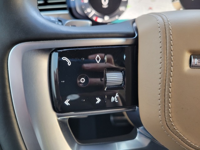 2023 Land Rover Range Rover SE photo 30