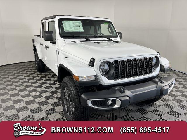 2026 Jeep Gladiator Sport S's photo