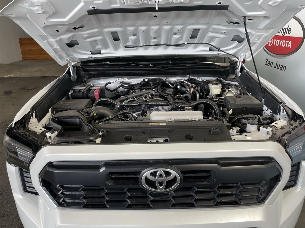 2025 Toyota Tacoma photo 35