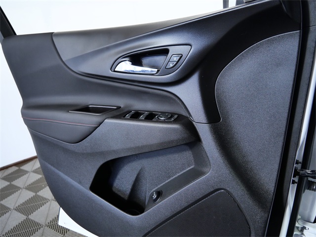 2022 Chevrolet Equinox RS photo 24