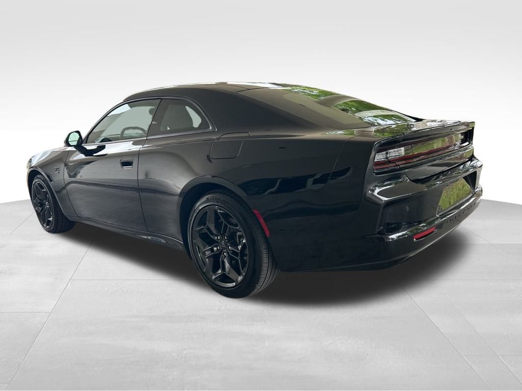 2025 Dodge Charger R/T photo 4