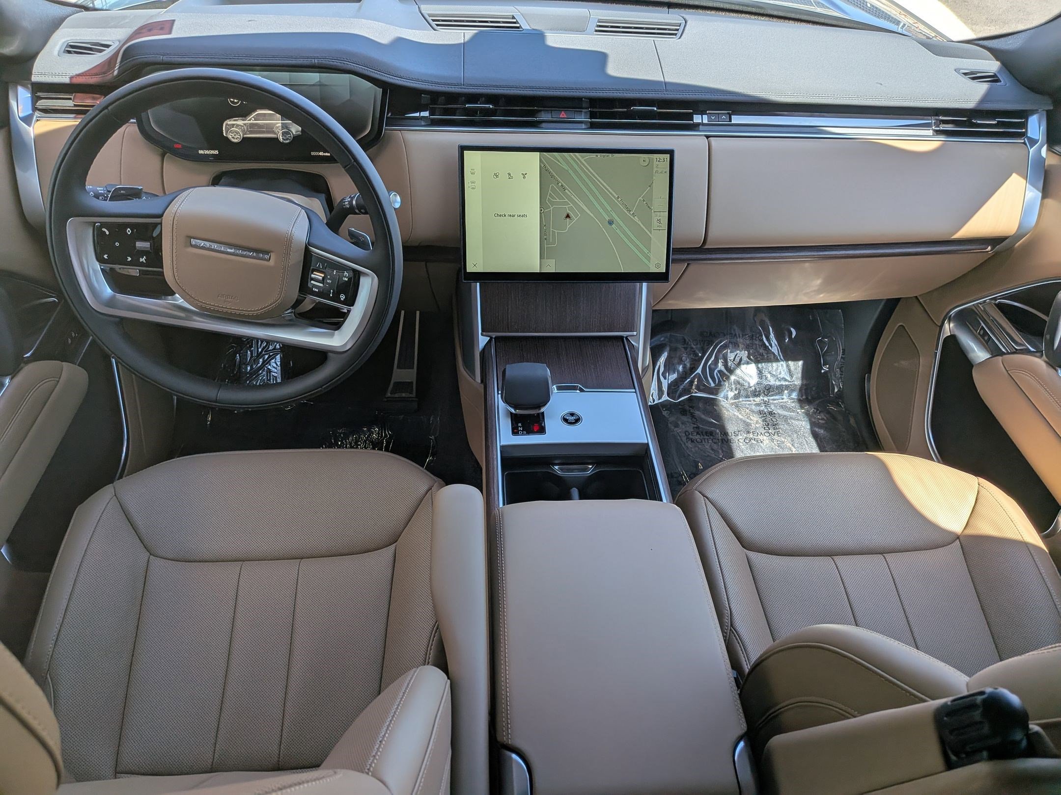 2025 Land Rover Range Rover SE photo 26
