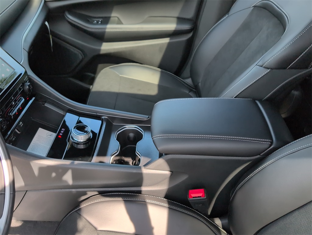 2025 Jeep Grand Cherokee Laredo Altitude photo 19