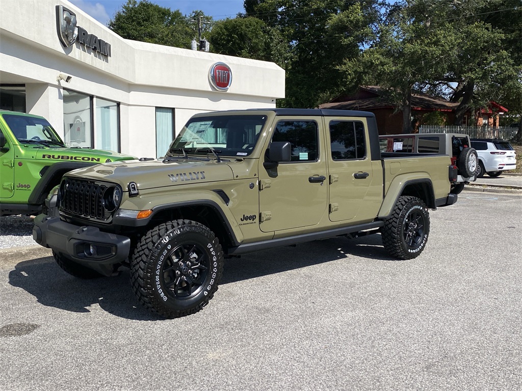 2025 Jeep Gladiator Willys photo 4