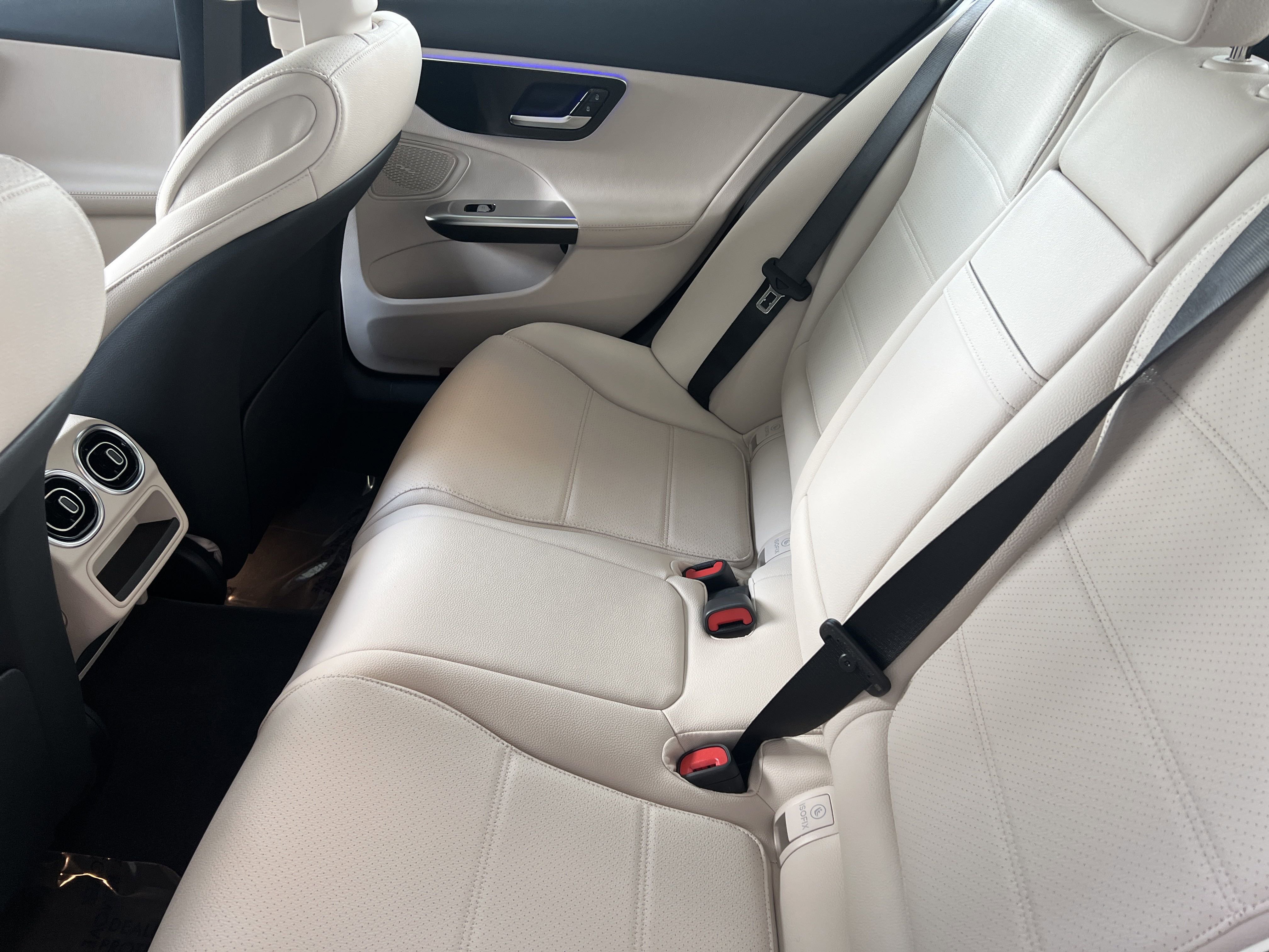 2025 Mercedes Benz C 300 photo 23