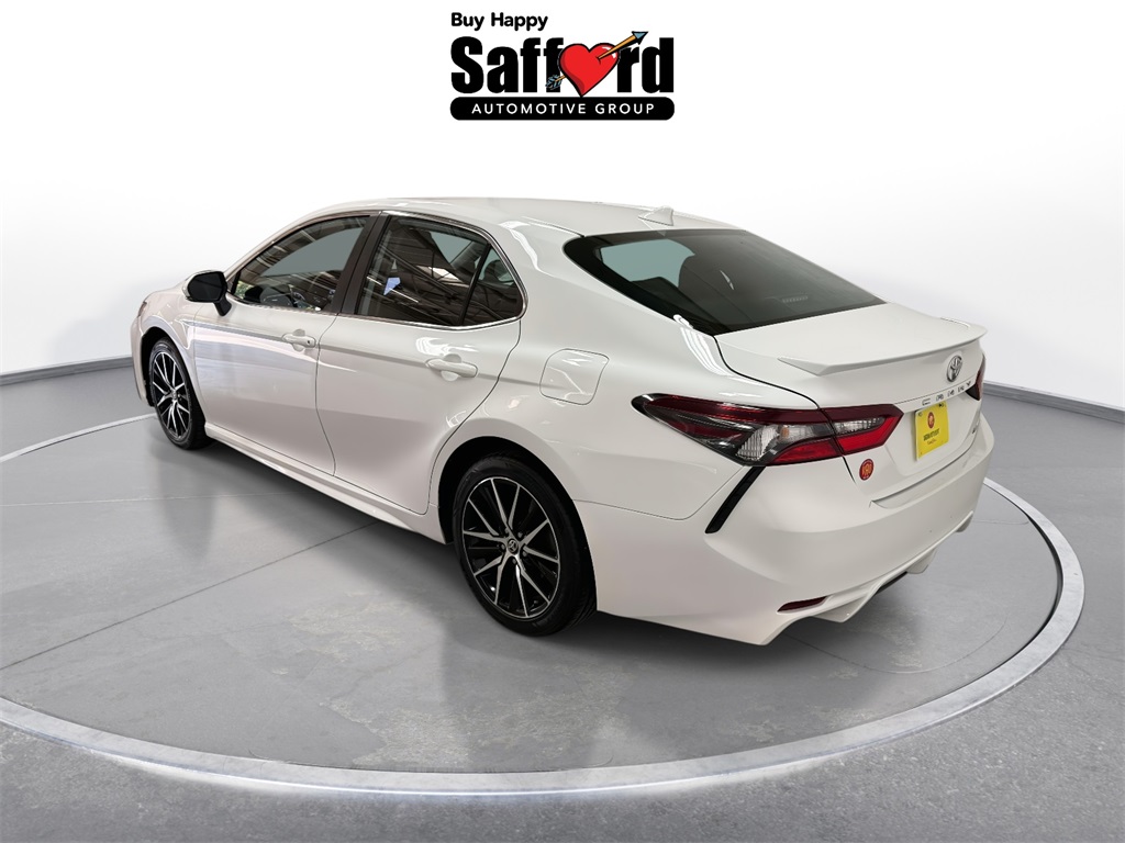 2023 Toyota Camry SE photo 5