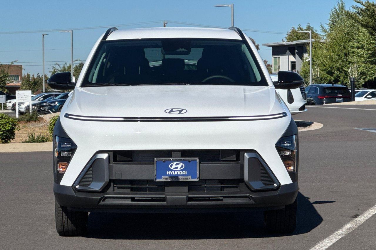2026 Hyundai Kona SEL photo 3