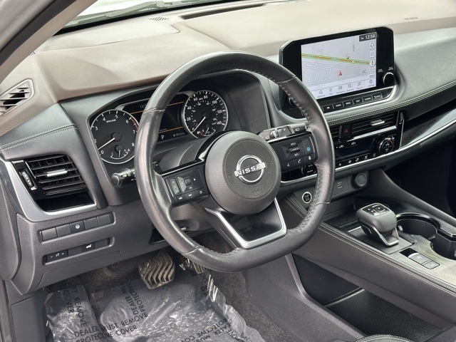 2022 Nissan Rogue SL photo 9